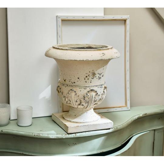 vintage shabby chic feher antikolt kaspo vaza viragtarto rusztikus mediterran kulteri asztal dekoracio.jpg
